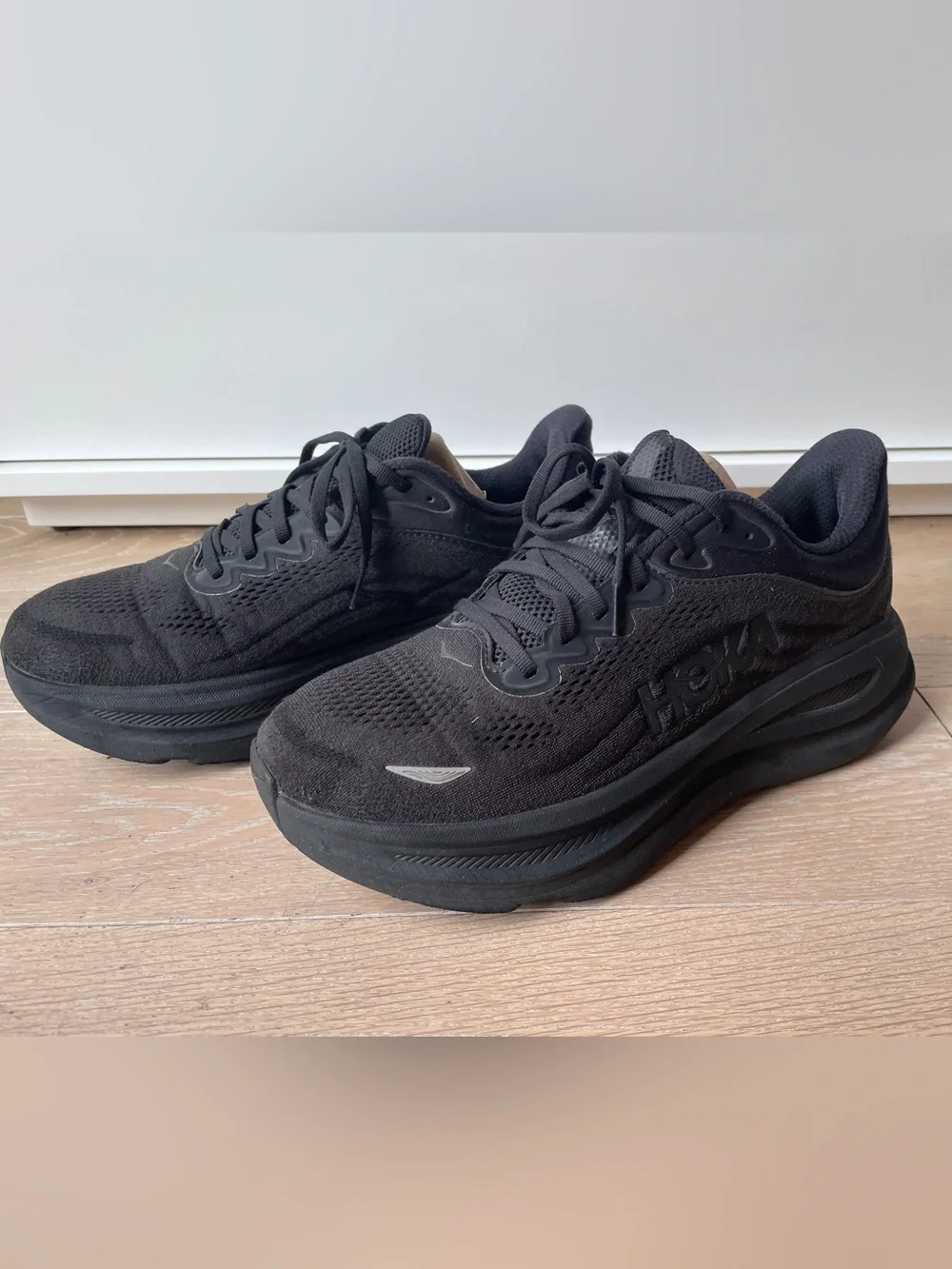 Hoka One One Men’s Bondi 9 Wide